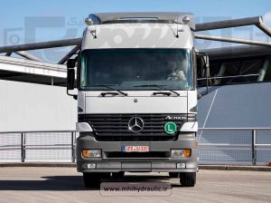 بنز آکتروس 12