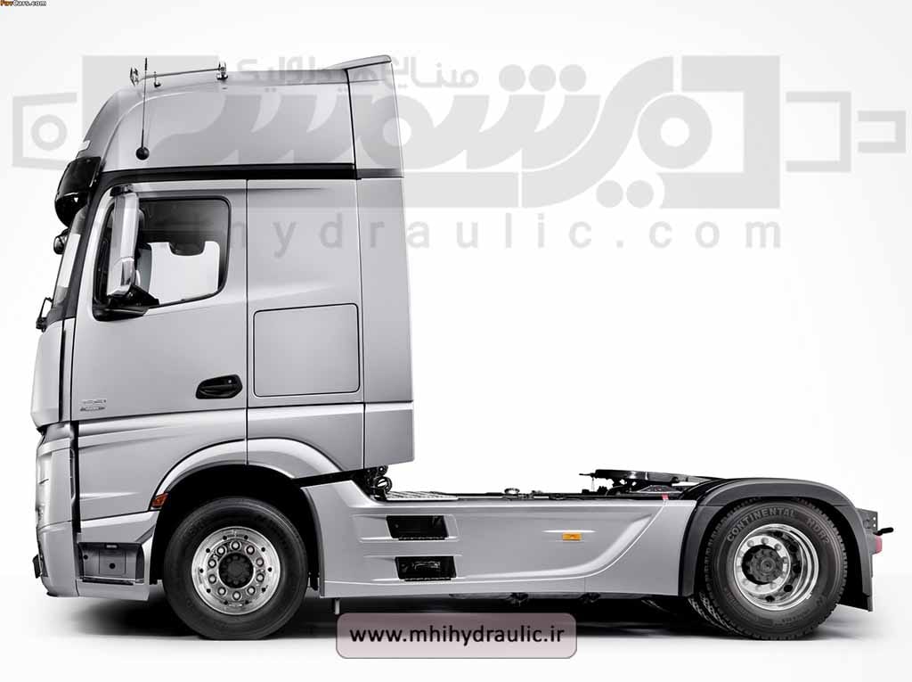 بنز آکتروس 7