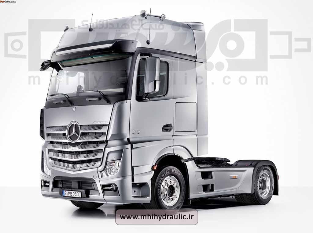 بنز آکتروس 4